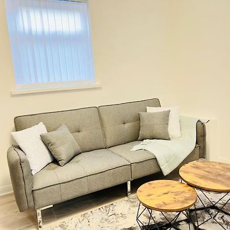 New Fully Furnished Cosy Home Balderton エクステリア 写真