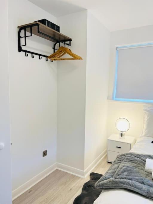 New Fully Furnished Cosy Home Balderton エクステリア 写真